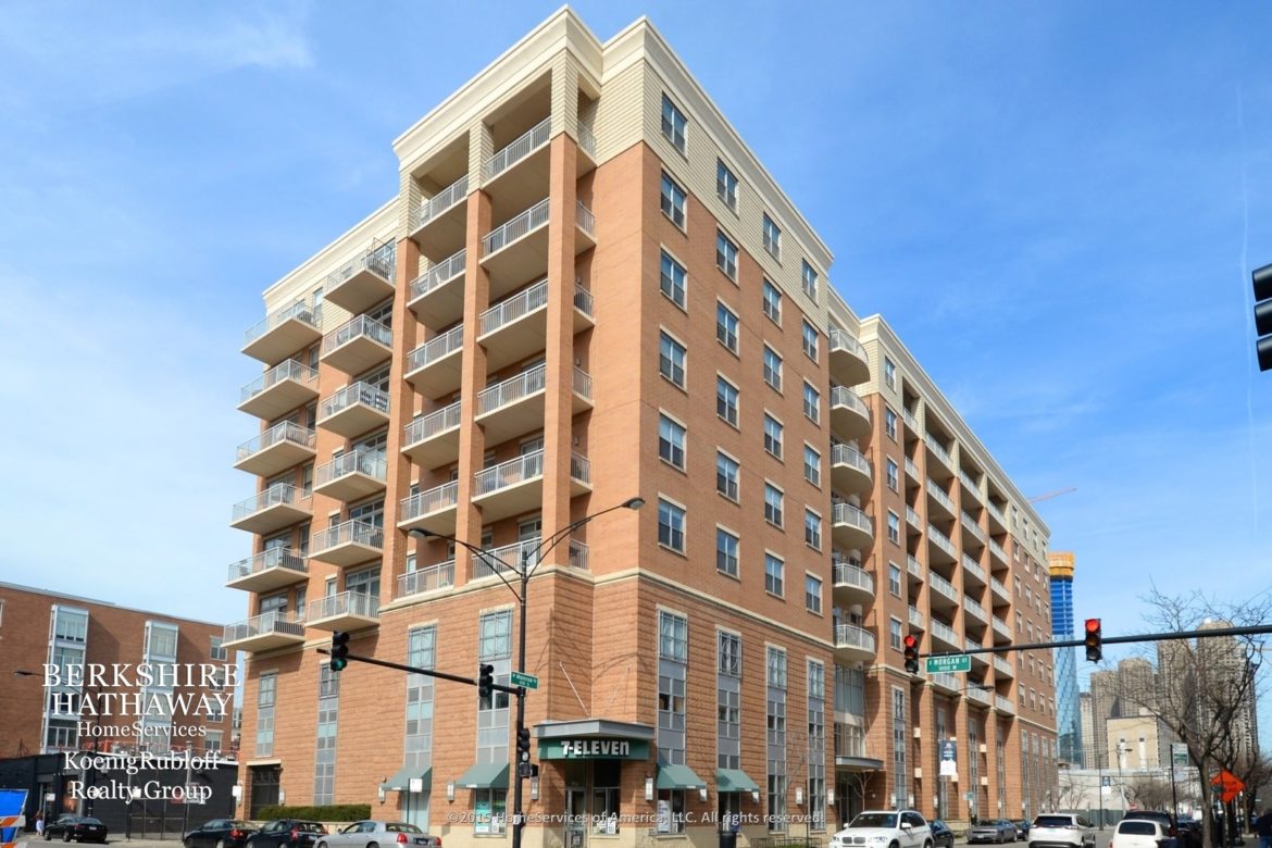 950 W Monroe Street UNIT 909 Chicago, IL 60607